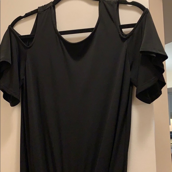 Jumpsuit new size xs open back cold shoulder - Picture 2 of 4